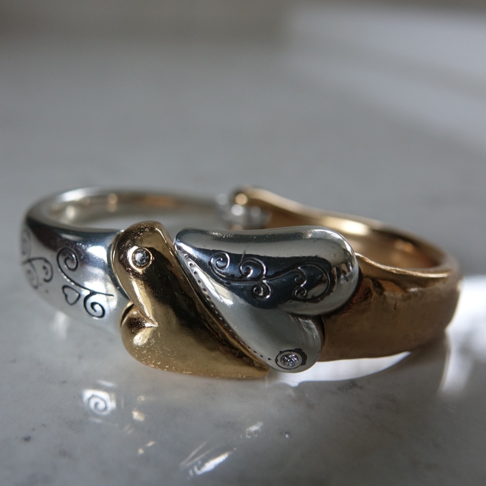 Heart Bracelet with magnetic clasp